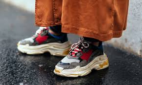 Balenciaga [ giá r v? The Most Searched Sneaker Brand In 2019 Is Balenciaga Best Outfits Of Burning Man 2019