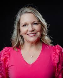 Joyce Ragan's Instagram, Twitter & Facebook