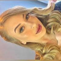 Leticia Cross's Instagram, Twitter & Facebook