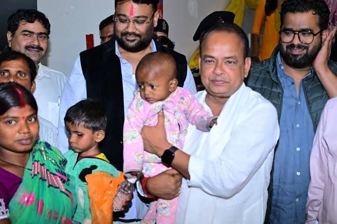 दिल में छेद वाले बच्चों के लिए मसीहा बने मंत्री डॉ इरफान अंसारी..सरकार  कराएगी मुफ्त ऑपरेशन, उठाएगी 10 लाख तक का खर्च* *'गिफ्ट ऑफ लाइफ ...