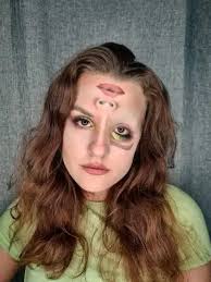 Make-up: Jasmin Jutzas aus Delmenhorst schminkt außergewöhnliche Looks