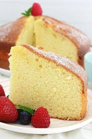 Gateau Au Yaourt Ultra Moelleux Recette Facile Recette Gateau Yaourt Gateau Yaourt Moelleux Recette Gateau