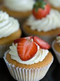 Cupcakes A La Fraise Recette Cupcake A La Fraise Recette Cupcake Recette Cupcake Facile
