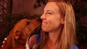 Woman fights bulimia with help from shelter dogs