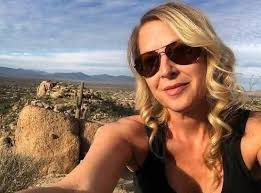 Hoping for a simple hello, but it feels like I'm invisible. 🥺"