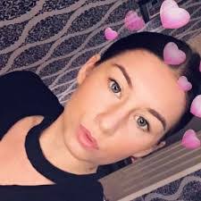 Stacey Cullen's Instagram, Twitter & Facebook