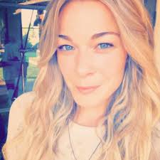 7 Empowering Entrepreneurs You Need to Follow