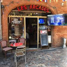 Cafe Des Arcades Montauban Restaurant Avis Numero De Telephone Photos Tripadvisor