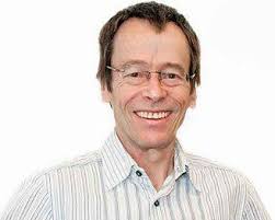 BBC Radio 4 newsreader Howard Philpott dies aged 63 after cancer battle