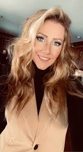 Jennifer Mucci's Instagram, Twitter & Facebook