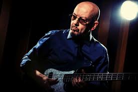 Esplora tutte le pubblicazioni di enrico ruggeri su discogs. Enrico Ruggeri Racconta Alma Disco Scritto Con La Voglia Di Stupire Ancora Spettakolo It