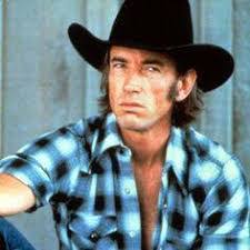 Wes Hightower's Instagram, Twitter & Facebook