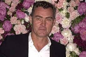 Diane Twigg's Instagram, Twitter & Facebook