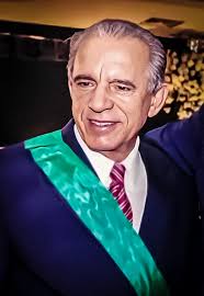 File:Governador Iris Rezende.png