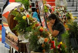 Native american flowers for funeral. Native Americans Come From Across U S To Pay Respects To Cobell Montana News Billingsgazette Com