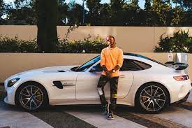 Hayaatun sillem, published a comprehensive report tuesday detailing the systemic barriers to the involvement of black people in motorsport, and in engineering fields at large. Autos Von Lewis Hamilton So Fahrt Der Weltmeister Bilder Autobild De