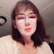 kristi noem teeth before and after pictures