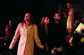 Sie ist allerdings keine offizielle hessentagsseite, da sie nicht vom hessentagsbüro oder der hessischen staatskanzlei sondern 'privat' gegründet wurde. Lebe Deine Zeit Hessentag Butzbach 01 Juni 2007 Sancto Petrolio Feuertheater