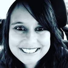 Danielle sells Avon (danielleeggerling)