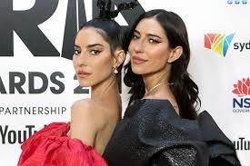 Faced with the pressure of the investigation, her marriage is on the verge of breaking up and she begins to feel jealous of amanda, her newborn list of best movies from 2020 by world premieres. The Veronicas Sisters Share Hidden Heartbreak Who Magazine