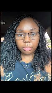 Who can do braid/twist style with specific hair?