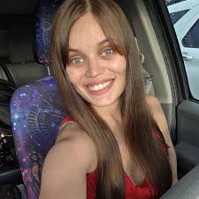 Who can tarp my mom's roof in Madison?