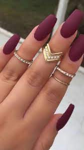 Por favor asegúrese que su contraseña tiene al menos 8 caracteres y que. Unas Largas Invierno En 2020 Unas Color Vino Unas De Gel Elegantes Unas Color Vino Mate