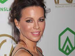 Kathrin romary beckinsale is an english actress and model. Kate Beckinsale Fires Back At Age Gap Critics Vermilion County First