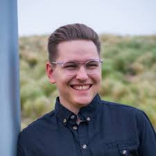 Jason Musgrove's Instagram, Twitter & Facebook