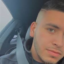 Courtney Munoz's Instagram, Twitter & Facebook