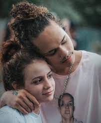Quando vejo as pessoas, mais uma vez a atacar a. Que Delicia De Foto Vitao Carolbiazin