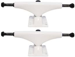 It measures the dimension of around 139mm wide and is a set of 2 lo trucks. Top 20 Best Skateboards Trucks In 2021 Review Editor S Choice