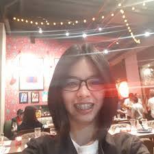 Leila Groves's Instagram, Twitter & Facebook