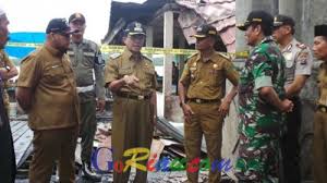 Wah, terminal brps pekanbaru tetap beroperasi jelang lebaran. Goriau 199 Kios Ludes Terbakar Bupati Inhil Datangi Pasar Sungai Salak