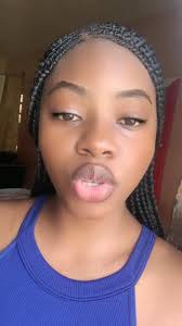 Amour, haine et préjugés Écrit par : Maxime Bianca Pseudo : Bianoue Tel:  47356651 Page facebook  :https://www.facebook.com/Ma-passion-104814549041221/ Groupe whatsapp : Ma  passion Instagram : Bianca Maxime * Écrire est un art * "