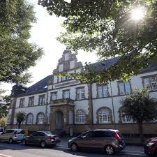 1130 denkmäler sowie 32 gesamtanlagen werden in der denkmaltopographie des. Rathaus Will Expandieren Und Hat Alte Post Im Blick Friedberg