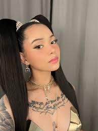 jamie (@hicantsee)  X