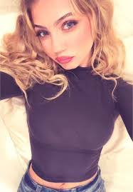 Savannah Sprague's Instagram, Twitter & Facebook