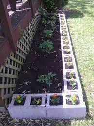 Hacer una jardinera con ladrillos o bloques de cemento. Pin On Gardening Gloves