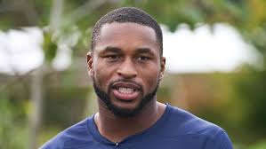 1 Vols Reach 40-Win Mark with 6-3 Victory Over Queens