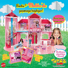 Barbie Malibu Daki Evinde Kendini Harika Hissediyor Barbie Nin Evi Espark Toyzz Shop Ta Barbie Nisan Ayi