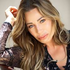 172. Taylor Dayne, American Pop Icon, On The Spiritual, Health, & Wellness  Routines That Empower Her For Stardom