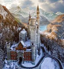 A disneyland representative confirms that the time he spent at neuschwanstein castle was indeed the inspiration behind the sleeping beauty castle. Neuschwanstein Castle Inspired Disney S Sleeping Beauty Castle