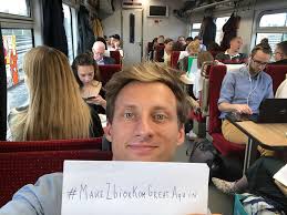 He is an architectural engineer by education, in 2014 he graduated from the faculty of architecture and design at the university of arts in poznań. Franek Sterczewski Jedzie Dalej I Zacheca M In Politykow By Przesiedli Sie Do Komunikacji Zbiorowej