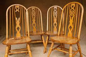 Find the perfect home furnishings at hayneedle, where you can buy online while you explore our room designs and curated looks for tips, ideas & inspiration to help you along the way. 4 Amish Oak Wagon Wheel Fiddleback Windsor Dining Room Chairs These Retail 350 Each Breaks My Heart I Broke One Clean Break Though Rest Excellent Condition 1114 Mid Century Modern