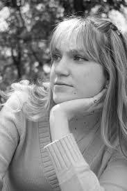 Emma Swank's Instagram, Twitter & Facebook