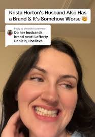 Brandi Maynard's Instagram, Twitter & Facebook