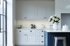 If you're concerned you'll get sick of blue kitchen cabinets, go for a tone that's on the neutral side. 25 Inviting Blue Kitchen Cabinets To Have
