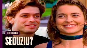 DISSIMULADA! LAURA CONHECE RENATO E FAZ A BOA MOÇA PARA CONQUISTÁ-LO