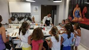 Talleres de cocina para grandes y chicos panadería, pastelería, cocina internacional, dulcería criolla y mas. Cursos Y Talleres De Cocina En Sevilla Para Espanoles Y Extranjeros